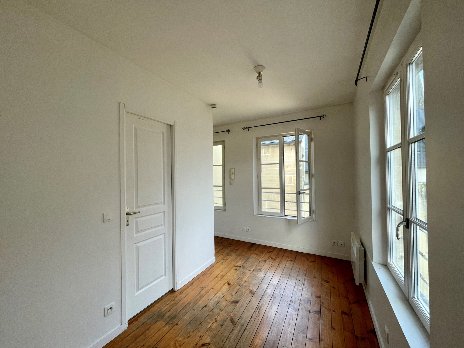 Image_, Studio, Bayeux, ref :7150